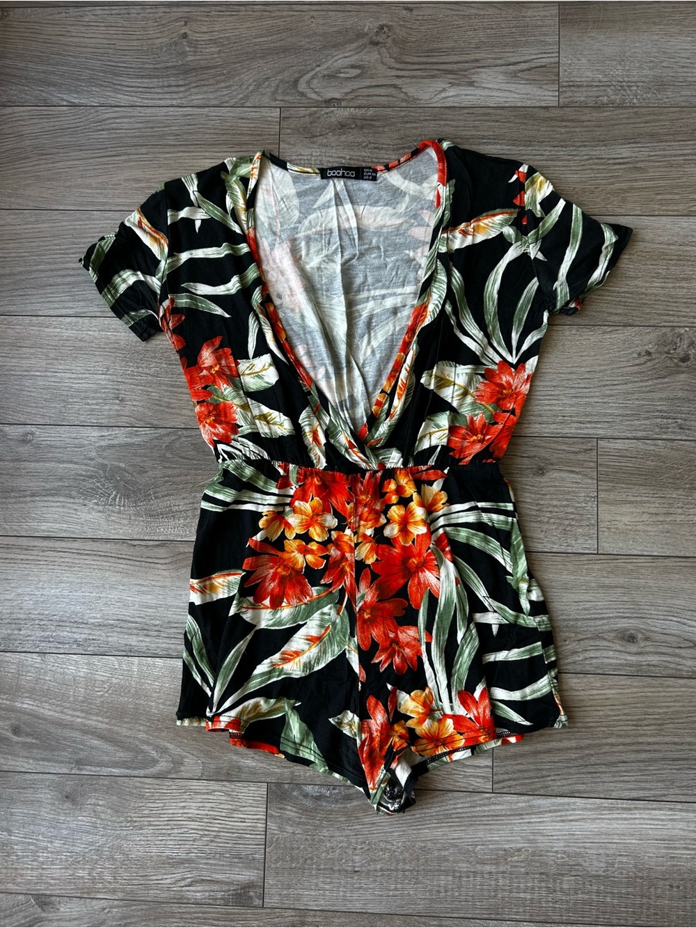 Boohoo Black Floral Trim Lightweight Top